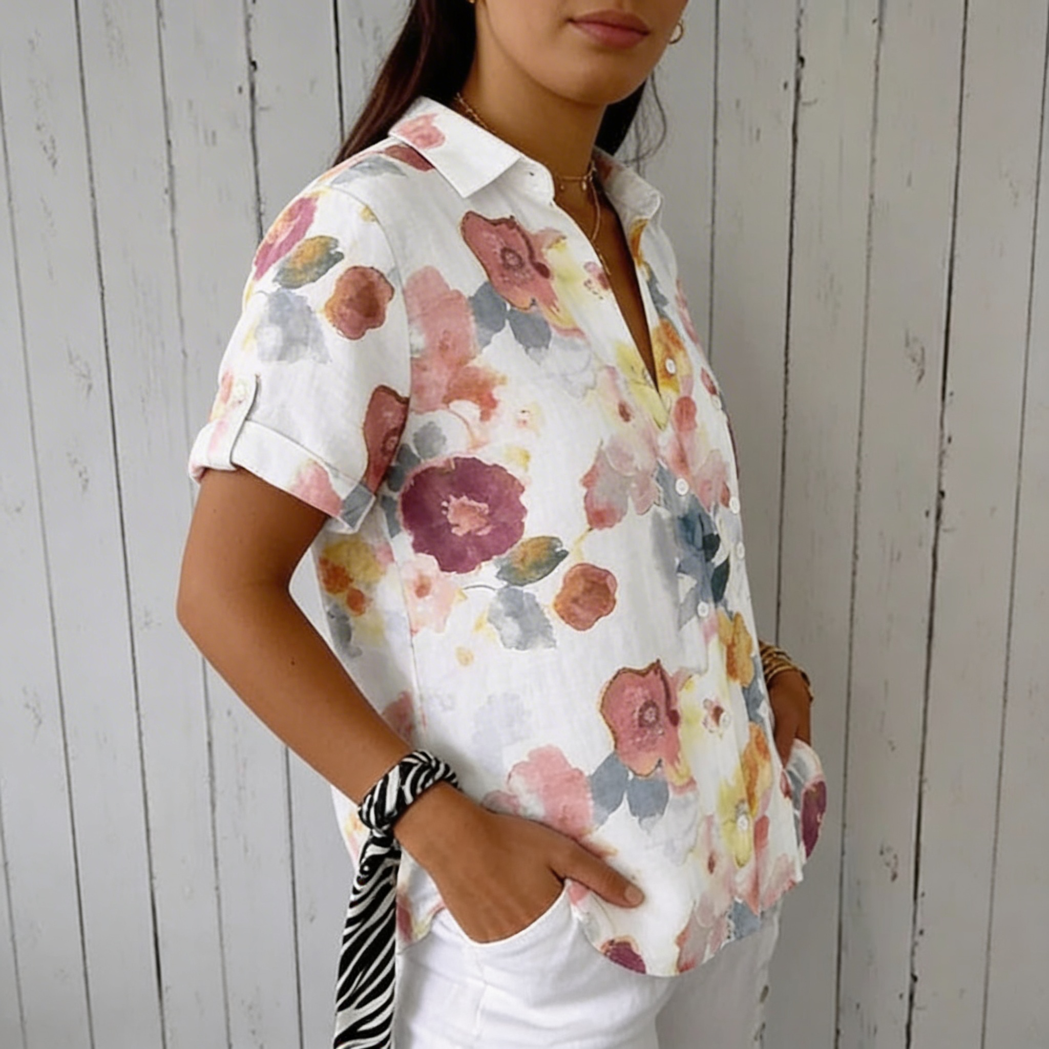 Amanda | Blusa ligera con estampado floral